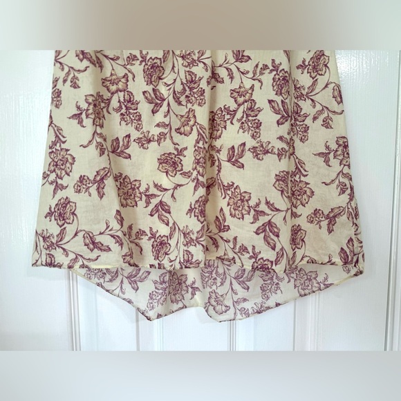 Christy Lynn Gigi Blouse in Raspberry Floral Medium - Picture 5 of 10